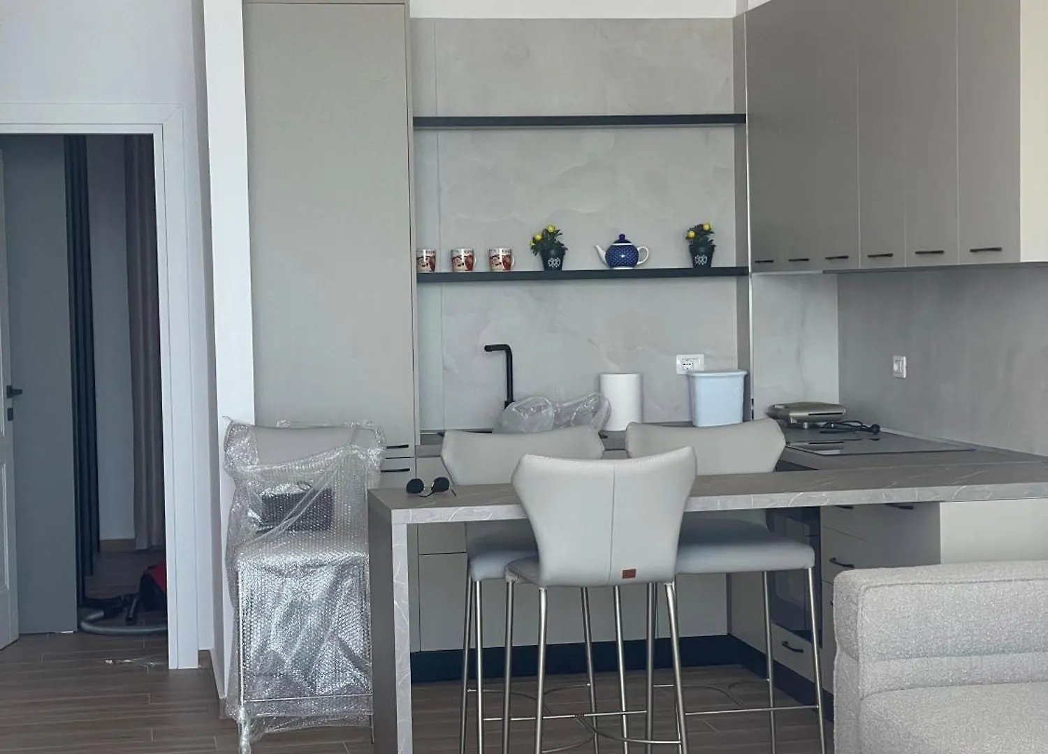 E Apartment Vlore